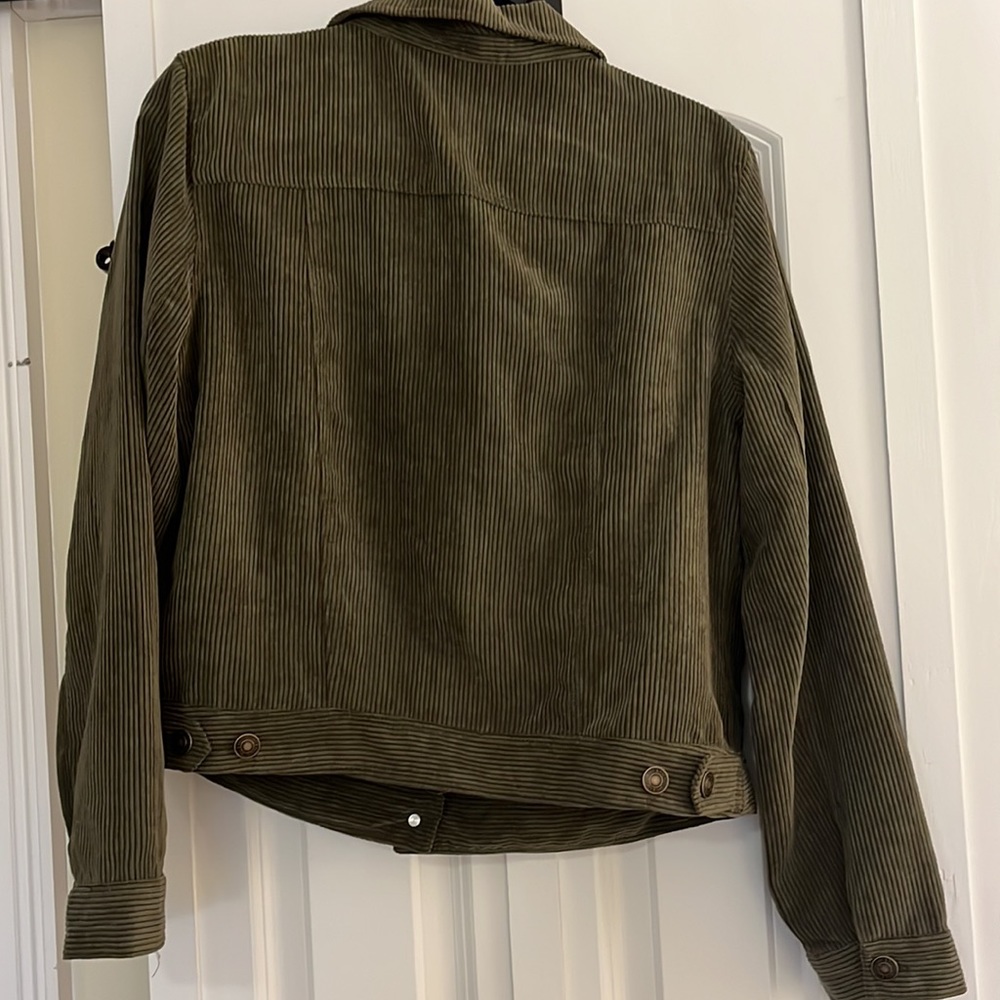 Jacket - Picture 7 of 7